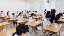 Thí sinh bước vào môn thi tốt nghiệp THPT đầu tiên