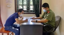Tung tin giả về thuốc chữa COVID-19