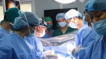 Lần đầu tiên ở Việt Nam mổ mở ngực có sử dụng máy tim phổi nhân tạo