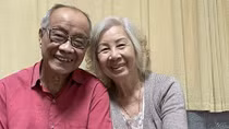"Nhìn mình đau, tôi đang mất dần hạnh phúc"