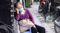 Nỗi đau xé lòng của người mẹ mất cả gia đình con trai
