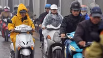 Gió mùa đông bắc gây mưa to ở Trung bộ