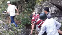 Bị đá tảng đè chết khi đang đục đá