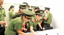 Góp phần làm nên các cuộc đoàn viên