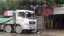 Đối đầu trực diện "hung thần", đôi nam nữ tử vong thương tâm