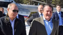 Tổng thống Putin dự đám cưới lần thứ 5 của cựu Thủ tướng Đức?