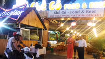 Đưa miễn phí khách nhậu về nhà