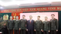 Đồng chí Nguyễn Văn Bình làm việc tại Cục An ninh mạng và Phòng, chống tội phạm sử dụng công nghệ cao