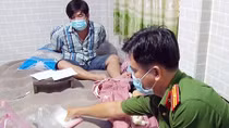 Đối tượng truy nã mang theo súng và 40 viên đạn