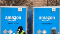 Trục lợi dịch COVID-19, hàng nghìn tài khoản bị Amazon "đóng băng"
