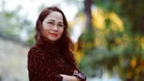 NSND Thúy Mùi: Sân khấu đang bỏ quên khán giả
