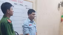 Bắt 'Sugar Daddy' dùng clip nóng tống tiền