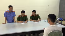 Khởi tố đối tượng cho vay lãi suất cao rồi cưỡng đoạt tài sản