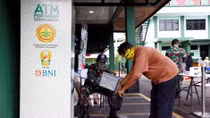 Cây ATM gạo kiểu Việt Nam xuất hiện ở Indonesia và Philippines