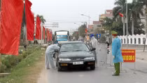 Vững vàng nơi tuyến đầu chống dịch