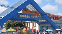 Trường Đại học Hải Phòng hoàn trả tiền thu ngoài quy định cho sinh viên