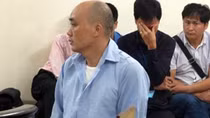 Nữ tiếp viên trưởng bắt đối tượng người nước ngoài trộm cắp tài sản trên máy bay