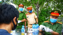 Tài xế container dương tính với ma túy thanh minh: Uống nhầm 'nước lạ'