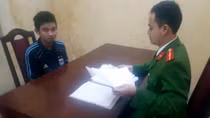 Phút ân hận của Giám đốc xây dựng trốn truy nã