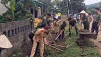 Làm nhiều việc tốt phục vụ nhân dân
