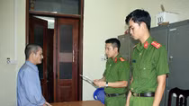 Khởi tố côn đồ hành hung cháu bé 7 tuổi nhập viện