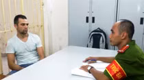 Du khách nước ngoài vờ thuê phòng trộm cắp trong phố cổ 