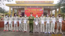 Trại giam Nghĩa An công bố giảm án cho 316 phạm nhân 