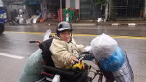 Chuyện tình cổ tích của chàng trai bại liệt đăng ký hiến xác cho y học