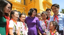 Phó Chủ tịch nước Đặng Thị Ngọc Thịnh gặp mặt Đoàn đại biểu Cháu ngoan Bác Hồ tỉnh Nghệ An