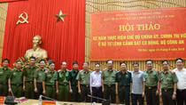 Nghiên cứu thực hiện chế độ chính ủy, chính trị viên trong toàn lực lượng CAND
