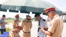 Thay đổi hình ảnh CSGT trong mắt người dân