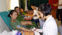 Chương trình “Ấm tình quân dân” tại Hà Nam