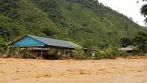 Theo dõi chặt chẽ nắng nóng, mưa lớn để chủ động các biện pháp ứng phó