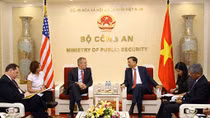 Lãnh đạo Bộ Công an tiếp khách quốc tế