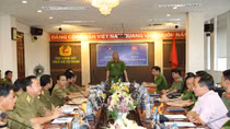 Bế giảng lớp Tập huấn về công tác truy nã tội phạm cho học viên Lào