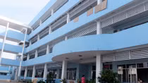 Một cô gái lao mình từ lầu 2 xuống đất nguy kịch