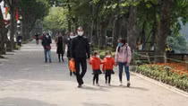 Hà Nội rét về đêm, ngày hửng nắng ấm