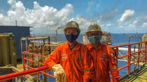 Người lao động Dầu khí đồng cam cộng khổ cùng Tập đoàn vượt khó khăn