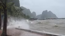 Học sinh được nghỉ học, cấm biển, sơ tán dân đối phó siêu bão Mangkhut