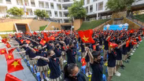Tưng bừng ngày khai trường