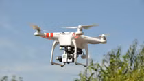 Dùng UAV đối phó với tội phạm môi trường 