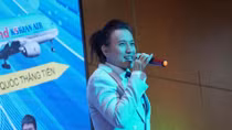 Trở về nhà để được hát trên quê mình