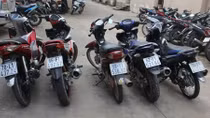 Tìm chủ sở hữu xe máy Exciter tang vật vụ trộm ở Long Biên