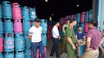 Cần làm rõ thủ đoạn chiếm giữ hàng vạn bình gas trái phép