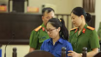 Nước mắt trong phiên toà xét xử vụ đầu độc bằng trà sữa ở Thái Bình