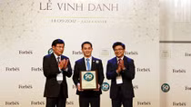Tập đoàn Bảo Việt dẫn đầu lĩnh vực bảo hiểm 5 năm liên tiếp trong Forbes 50