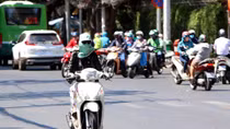 Bắc bộ se lạnh, Trung bộ nắng nóng gay gắt