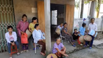 Sự thật đằng sau tin đồn y sĩ dùng chung kim tiêm khiến nhiều người nhiễm HIV