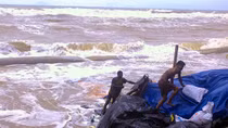 Vì sao điểm du lịch nổi tiếng Cửa Đại "vắng như chùa Bà Đanh"