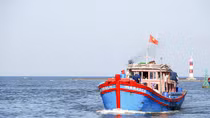 5 ngư dân tàu cá bị tàu Trung Quốc đâm chìm ở Hoàng Sa về đất liền